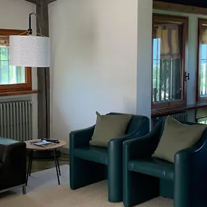https://villa-225.emilia-romagnahotels.net