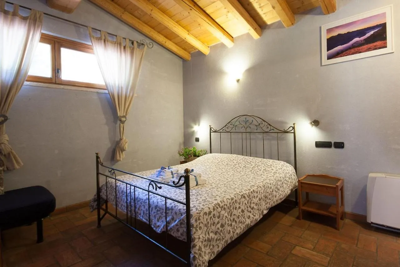Agriturismo Biobio Vobarno Фермерский дом
